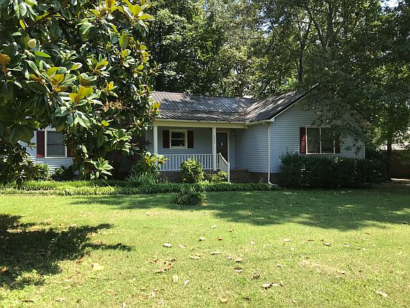 2004 Beech Drive, South