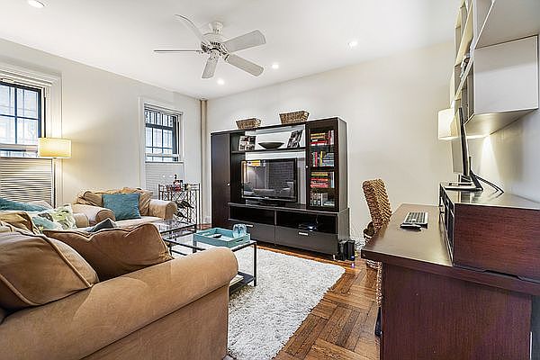 1st image of 85 Barrow St #1D