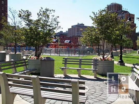 Sold by LoHo Realty | media 13