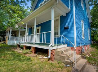 820 W Leafland Ave, Decatur, IL 62522