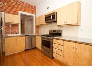 413 Greenwich St, Philadelphia, PA