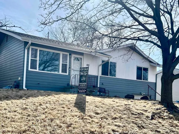 415 Chippewa Dr, Gretna, NE 68028