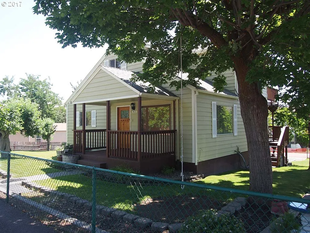 411 Dufur Ave photo 1