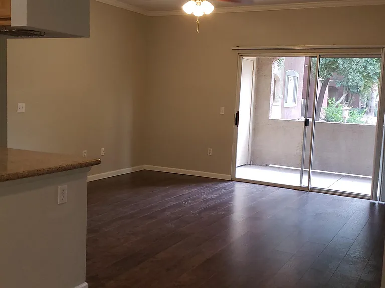 5401 E Van Buren St #1099 — Photo 8