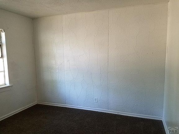 3rd image of 1555 N Norwood Ave