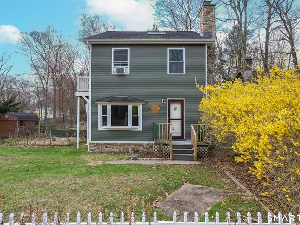 163 Pawnee Road, Watertown, CT 06795