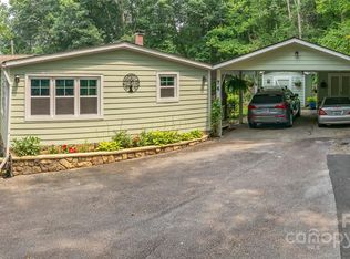 74 Huntley Rd, Fletcher, NC 28732