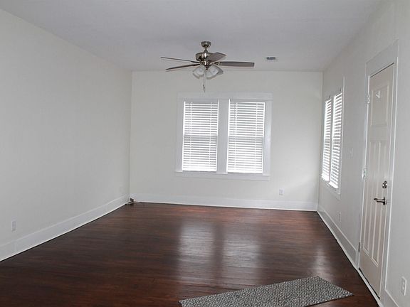 2nd image of 603 Mahony St