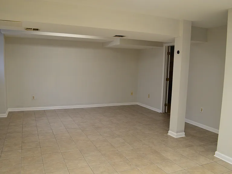 162 Salem Rd — Photo 28