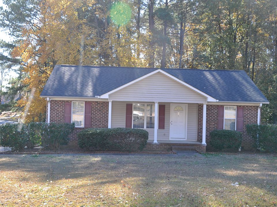 1st image of 534 Avon Dr