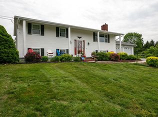 27 Clubhouse Dr, Horseheads, NY 14845