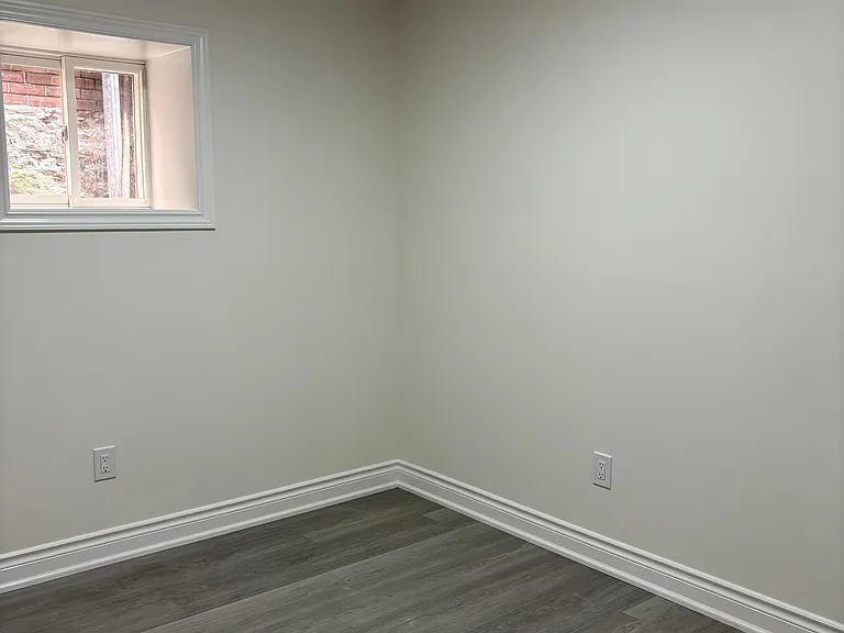 643 Bathurst St #B03 — Photo 3