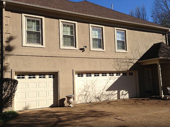 2nd image of 9525 Doe Meadow Dr