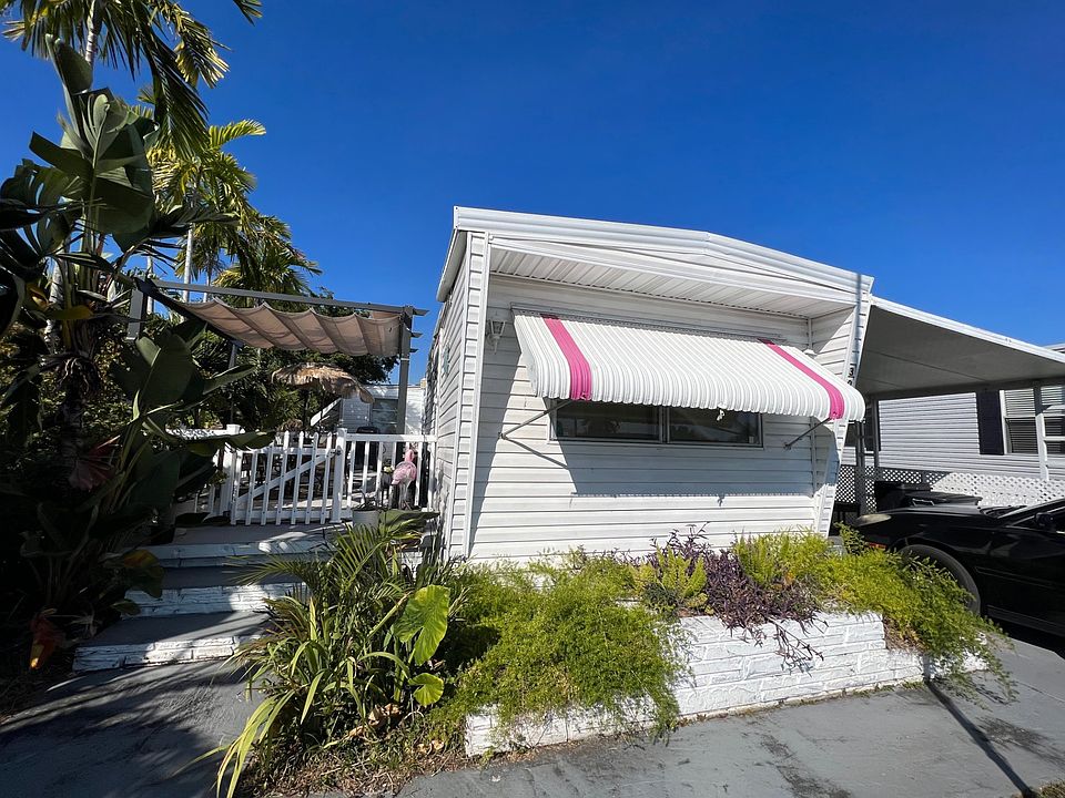 1st image of 3061 SW 52nd Ave #2-45