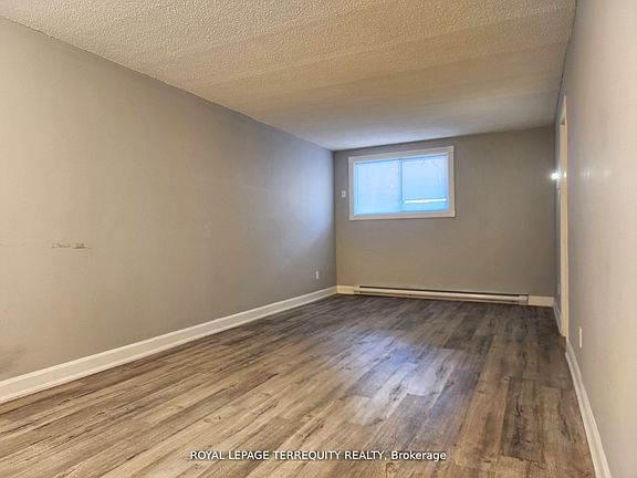 3rd image of 207 Trent St E #2