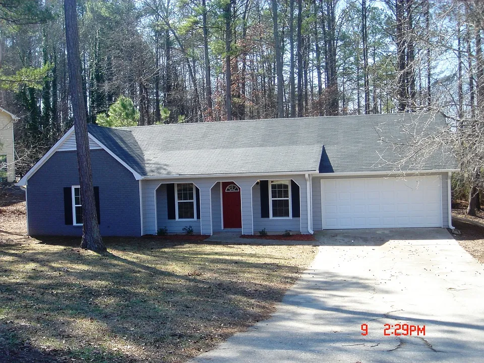 7265 Fernwood Dr