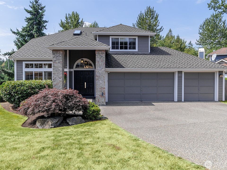 1st image of 4905 NE 19th Court