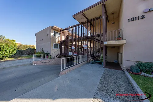 10112 Felton Ave Photo 1