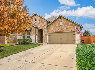 921 Isaias Dr, Leander, TX 78641