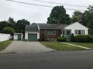 7 Rachel Rd, Reading, MA 01867