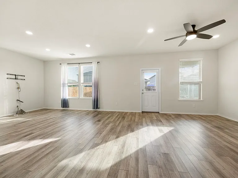 329 Green Egret Way — Photo 8