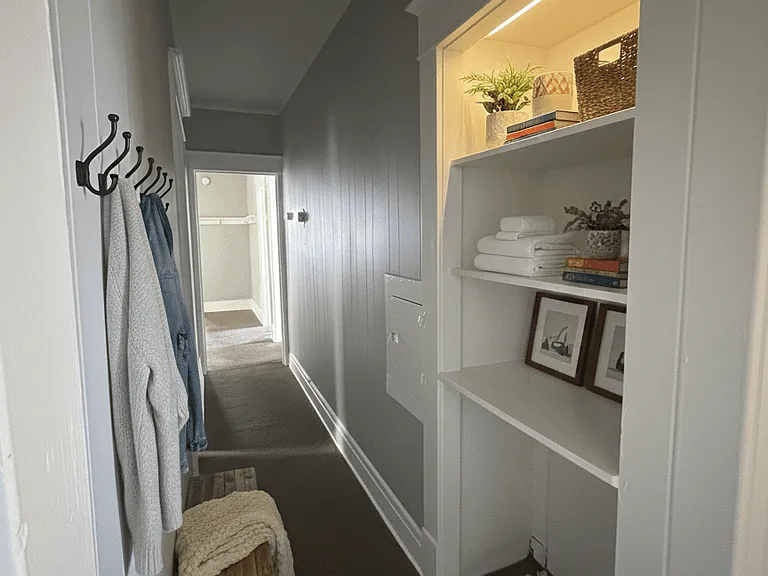 Hertel Avenue Apartments (old) — Photo 14