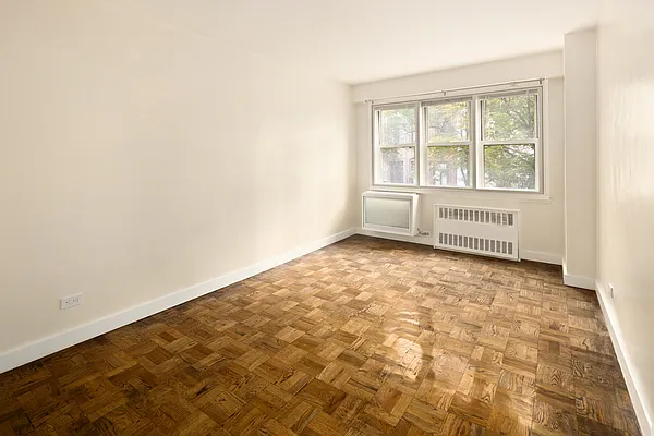 Rented by Keller Williams NYC | media 7