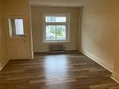 1338 W Liberty St — Photo 4