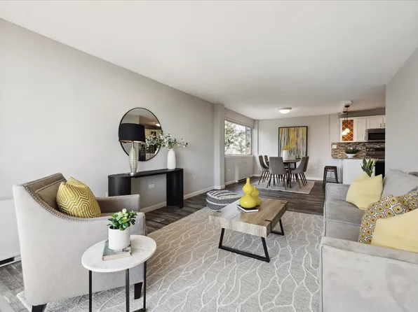 909 N Logan St, Denver, CO 80203
