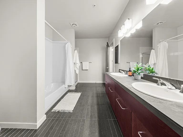 655 Crockett St #A104 — Photo 19