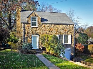 2321 Forest Dr, Pittsburgh, PA 15235