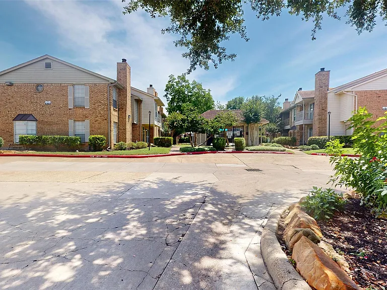 10615 Briar Forest Dr #702 — Photo 19