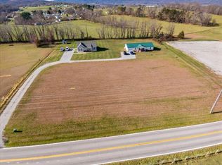 Loving Field Rd, Pulaski, VA 24301