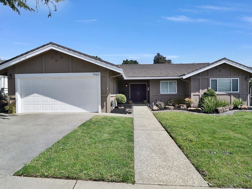 1st image of 7960 Hansom Dr