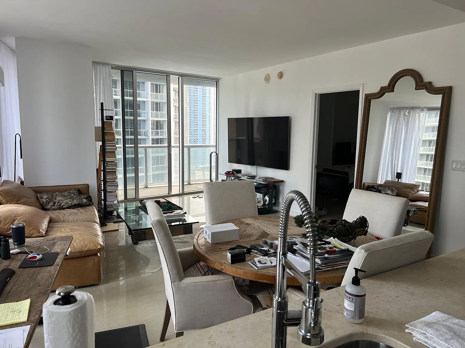 2 bed, 1327 sqft, $5,000 — Photo 4