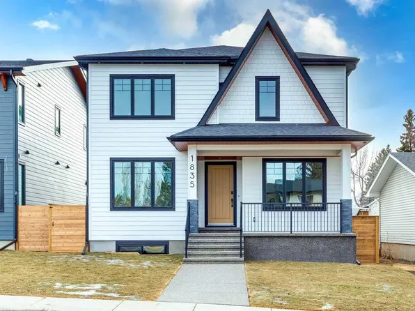 1835 N Braemar Pl SW, Calgary, AB T2W 0Z3