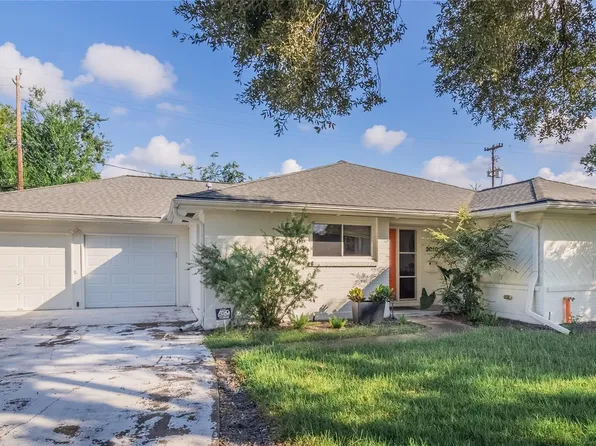 3010 Conway St, Houston, TX 77025