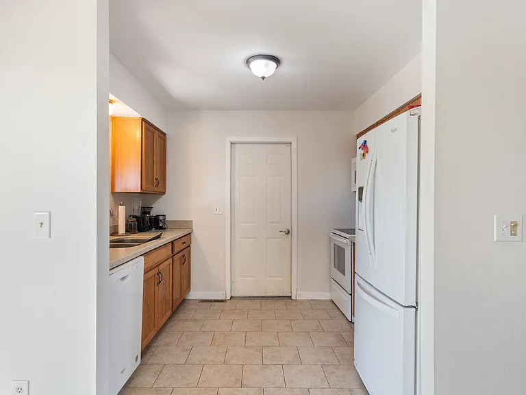 1754 E 97th Dr — Photo 6