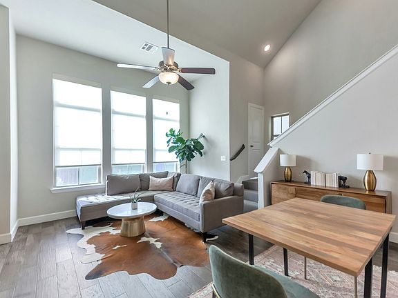 Ample space for dining area and living space