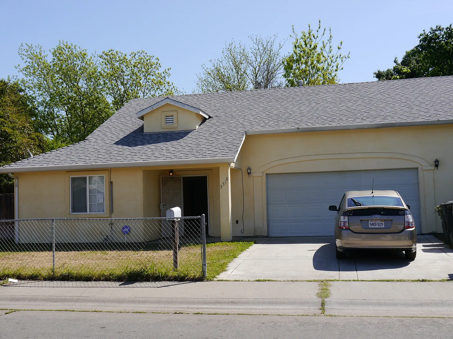 3510 May St photo 1