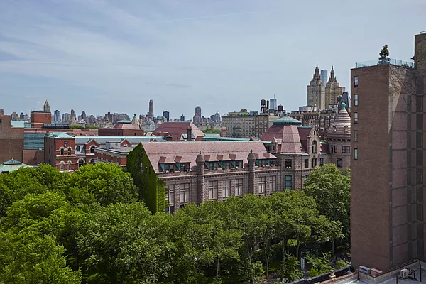 Sold by Brown Harris Stevens | media 6