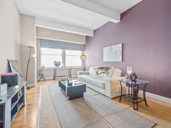 88 Greenwich Street image 1 of 15