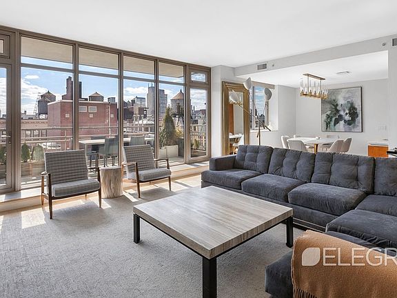 4th image of 124 W 23rd St APT 16A