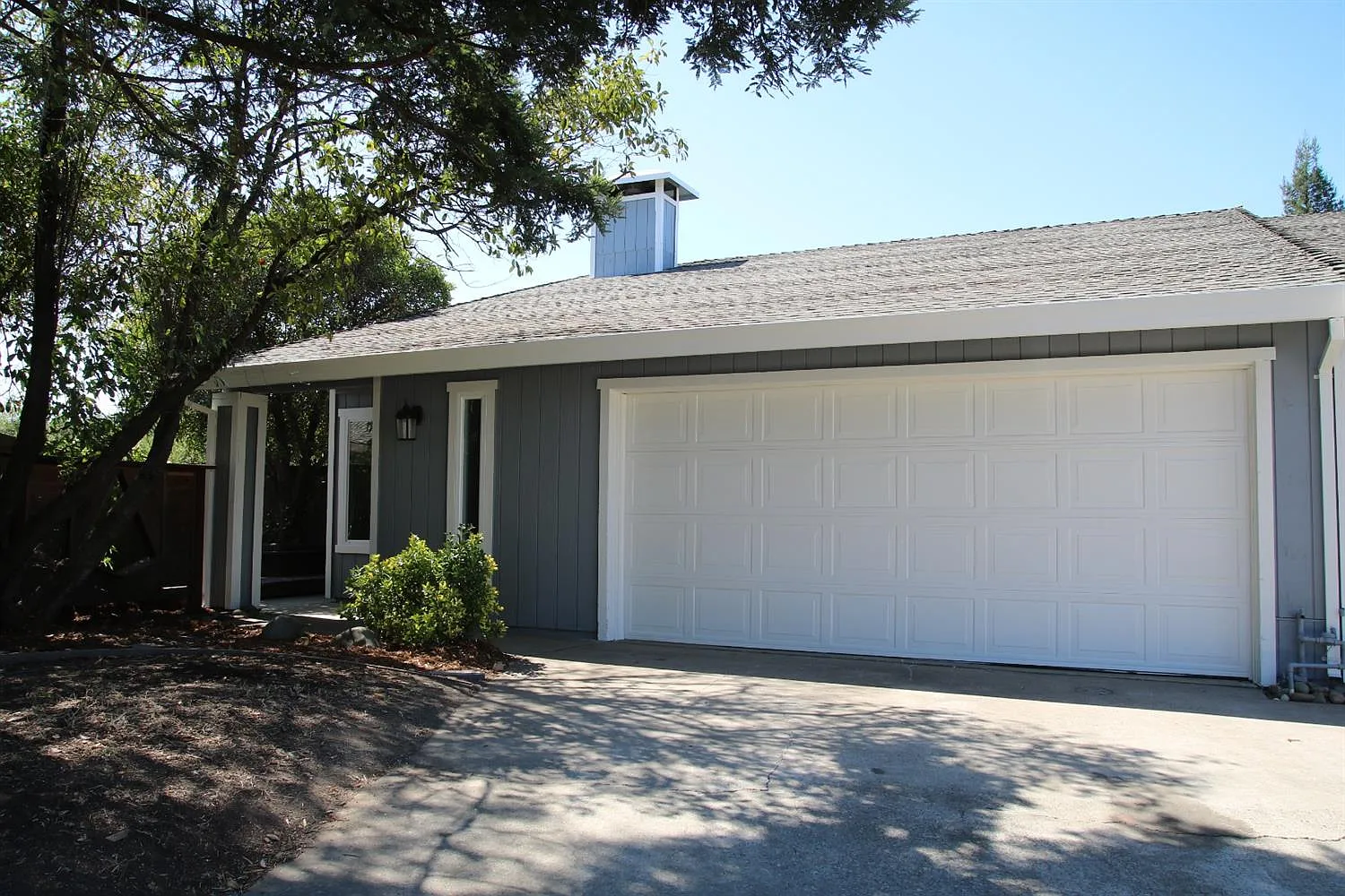 3238 Seal Ct photo 1