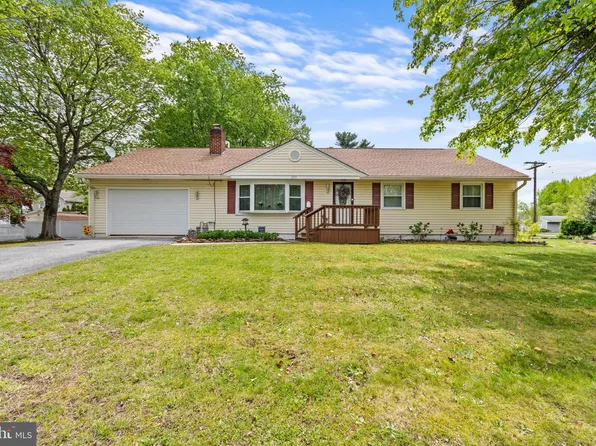 297 E St, Penns Grove, NJ 08069