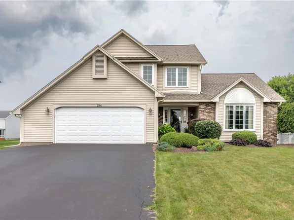 296 Leerie Dr, Rochester, NY 14612