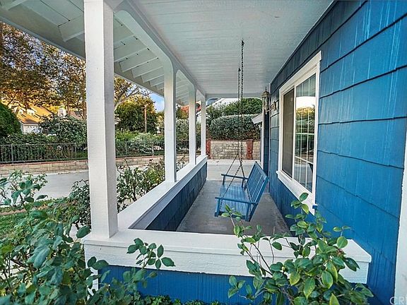 3rd image of 26053 Baleria Ct