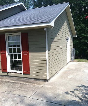 4th image of 655 Lee Road 412