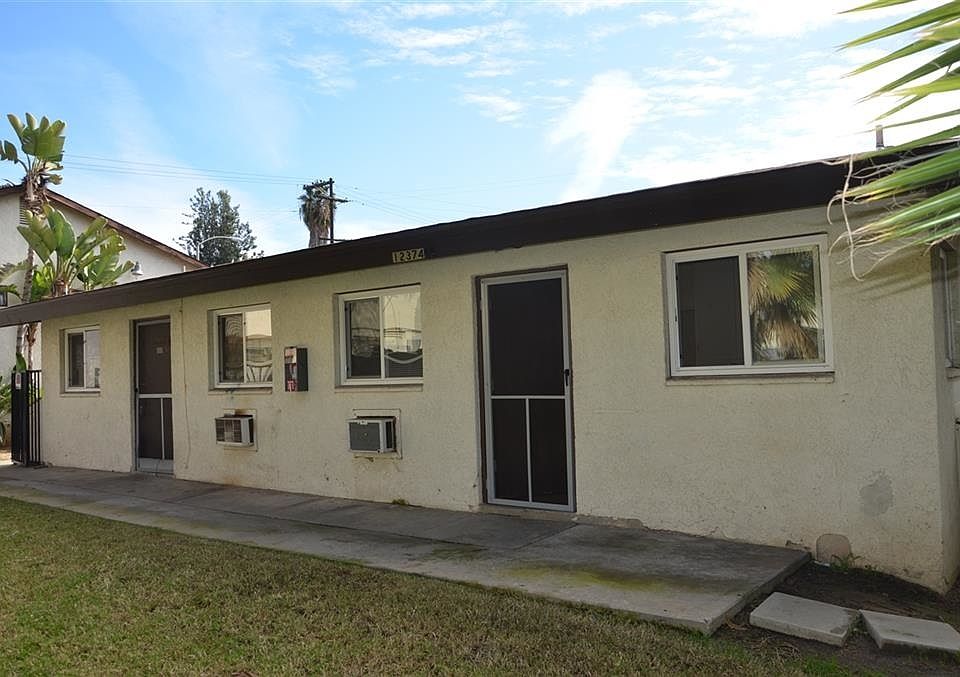 1st image of 12374 Lakeshore Dr
