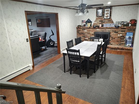 3rd image of 7624 Goldenrod Dr